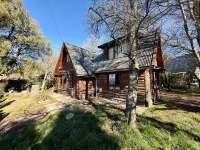 En venta Cabaña en lote esquina con potencial desarrollo - Barrio Pinar del Lago Bariloche.